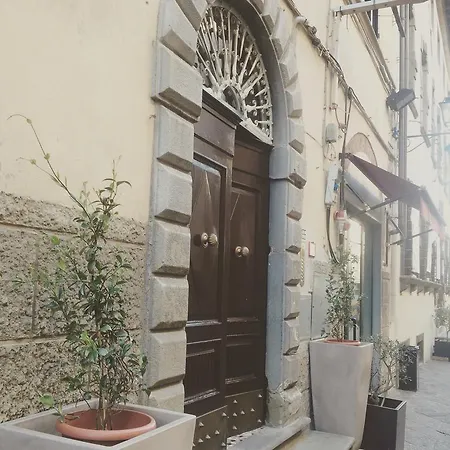 La Stagione Dell'arte Luxe *