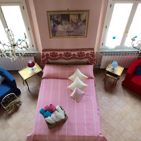 La Stagione Dell'arte Luxe Apartman