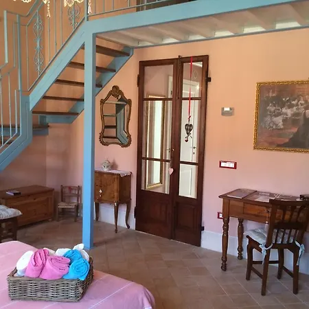 La Stagione Dell'arte Luxe Apartment *