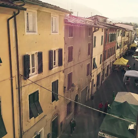 La Stagione Dell'arte Luxe